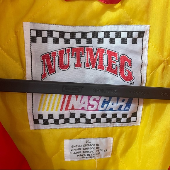 NASCAR Nutmeg Jeff Gordon 24 Jacket - Picture 7 of 7